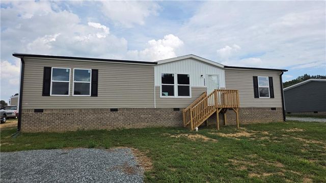 2666 W Simpson Road, Burlington, NC 27217