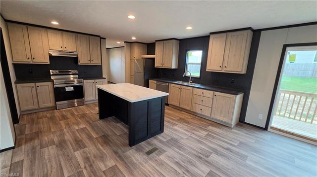 2666 W Simpson Road, Burlington, NC 27217