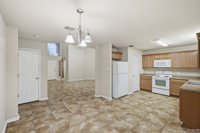 9435 Everton, San Antonio, TX 78245