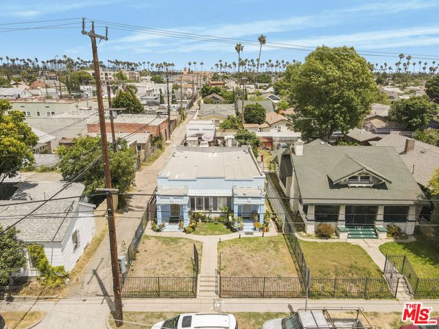 3414 7th Avenue, Los Angeles, CA 90018
