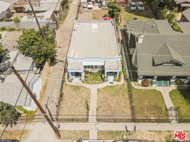 3414 7th Avenue, Los Angeles, CA 90018