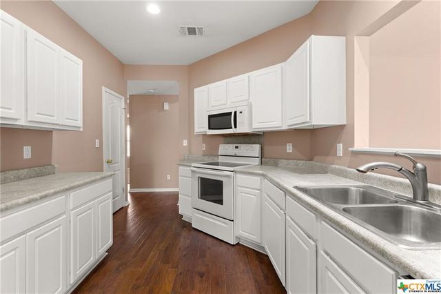 1623 Anna Lee DR, New Braunfels, TX 78130