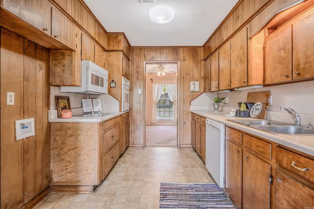 7205 SEQUOYAH Lane, North Little Rock, AR 72116