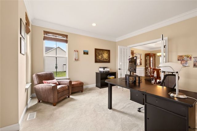 1041 Warters Cv, Victor, NY 14564