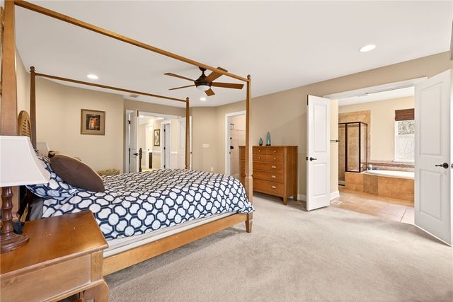 1041 Warters Cv, Victor, NY 14564