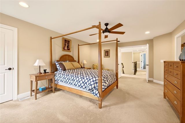 1041 Warters Cv, Victor, NY 14564