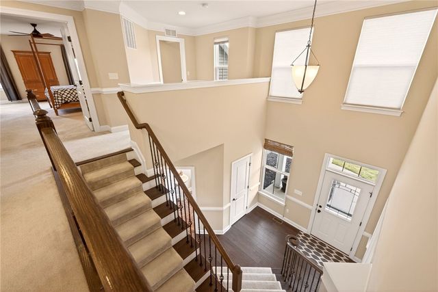 1041 Warters Cv, Victor, NY 14564
