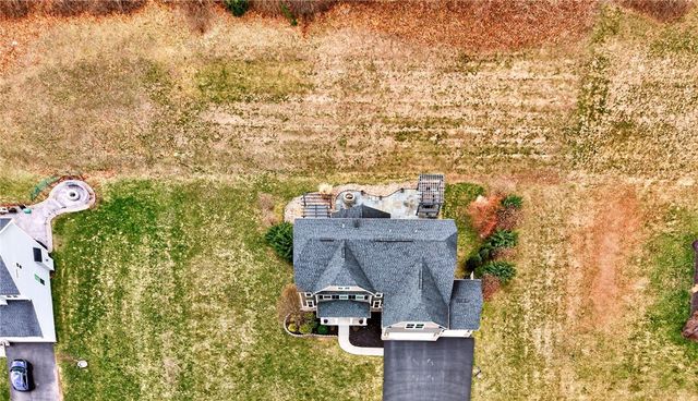 1041 Warters Cv, Victor, NY 14564
