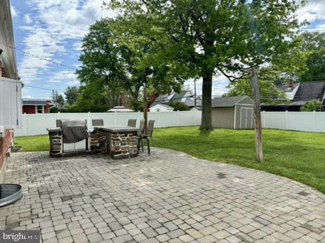 307 CANDLEWOOD, Broomall, PA 19008