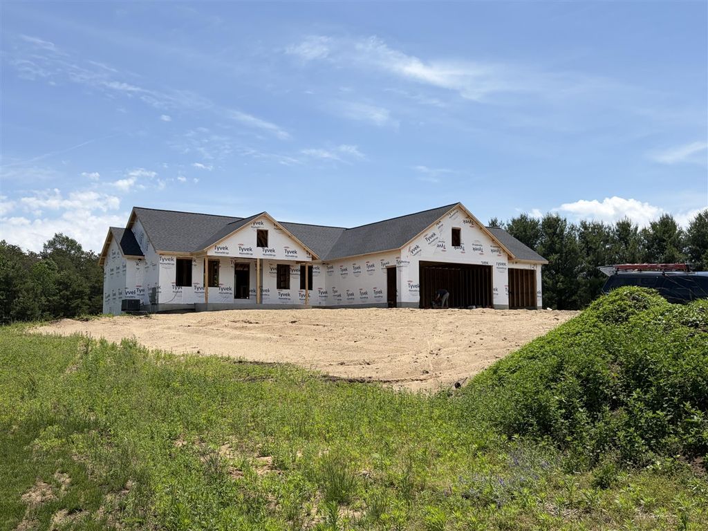 5500 Timberstone Lane, West Olive, MI 49460