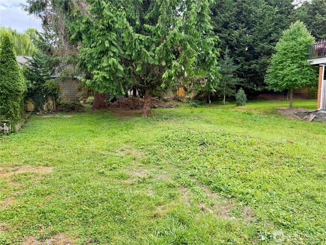 542 Donovan Avenue, Bellingham, WA 98225