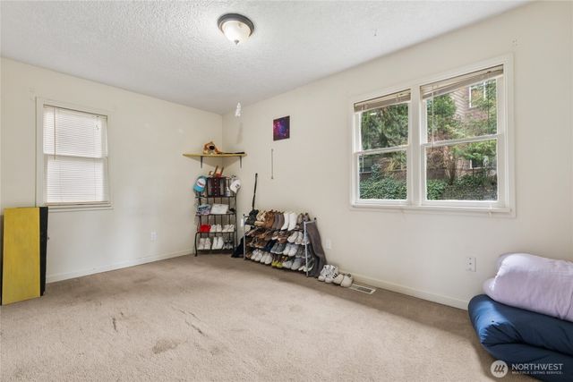 2826 S Meridian, Puyallup, WA 98373