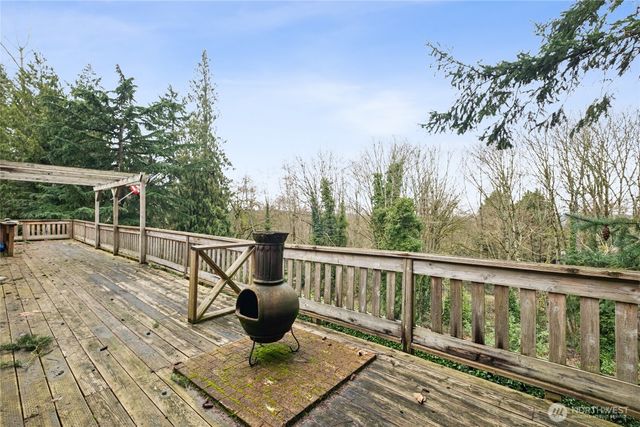 2826 S Meridian, Puyallup, WA 98373