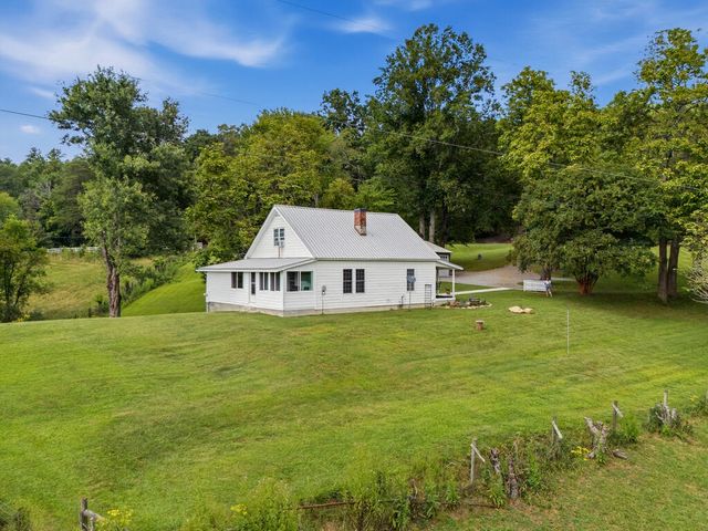 1038 Jarrett Road, Hayesville, NC 28094