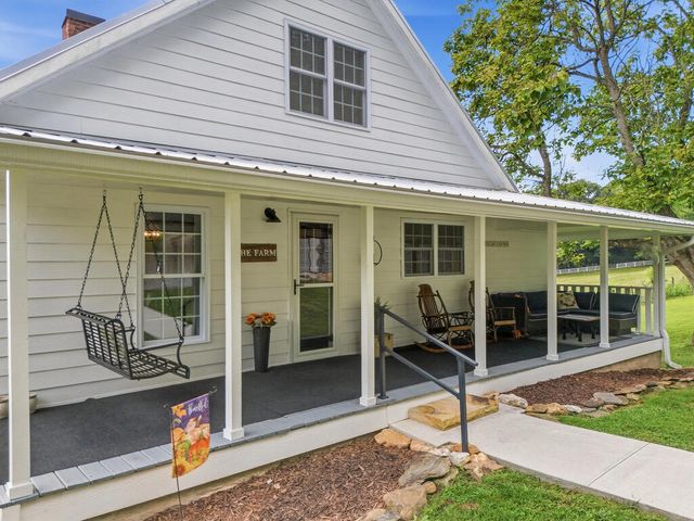 1038 Jarrett Road, Hayesville, NC 28094