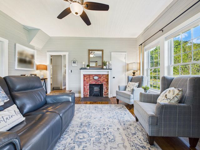 1038 Jarrett Road, Hayesville, NC 28094