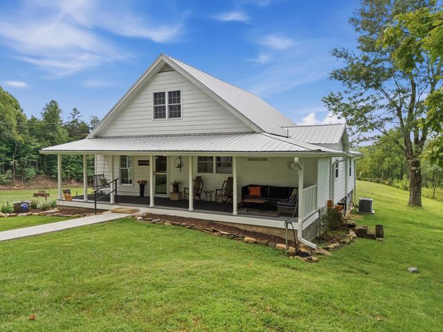 1038 Jarrett Road, Hayesville, NC 28094