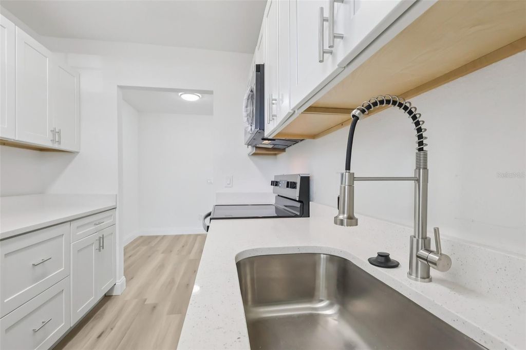 Image 8 of property listing at 11147 ACME DRIVE D, Orlando, FL 32825