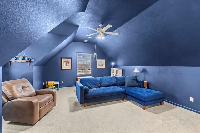 615 E 6th Street, Lawson, MO 64062