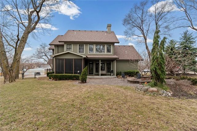 615 E 6th Street, Lawson, MO 64062