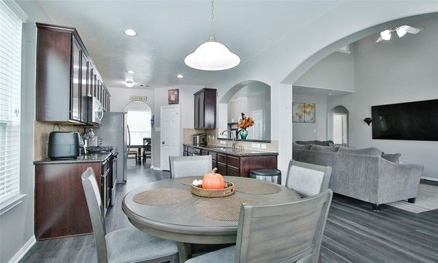 5819 Plantation Forest Drive, Katy, TX 77449