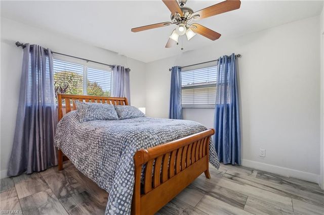 4212 SE 1st CT, Cape Coral, FL 33904