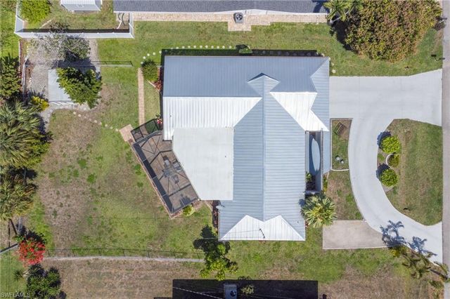 4212 SE 1st CT, Cape Coral, FL 33904