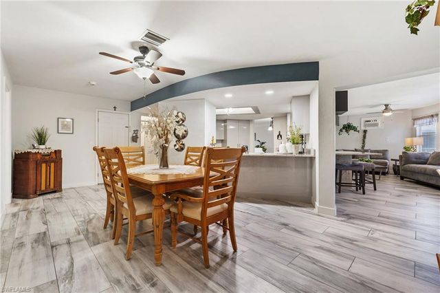 4212 SE 1st CT, Cape Coral, FL 33904