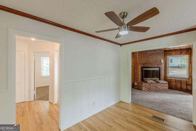496 Radar Drive, Hapeville, GA 30354