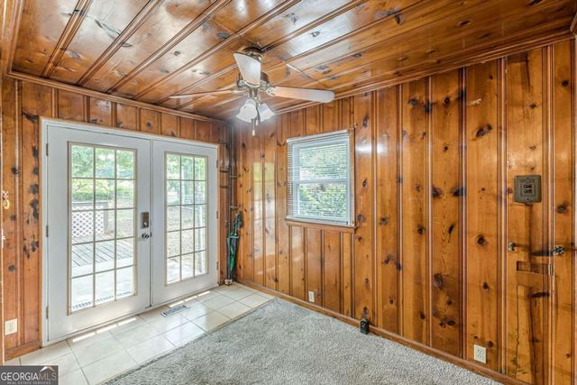 496 Radar Drive, Hapeville, GA 30354