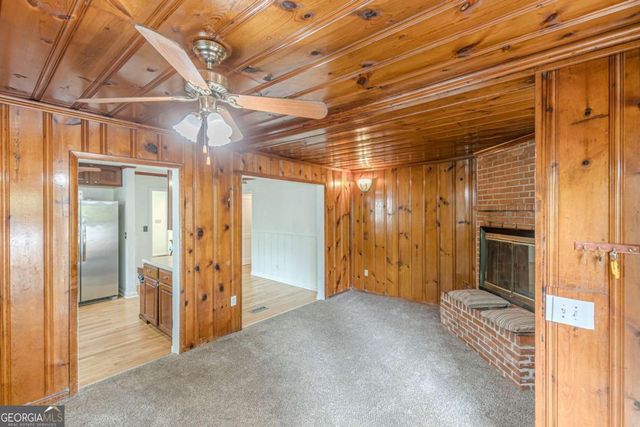 496 Radar Drive, Hapeville, GA 30354
