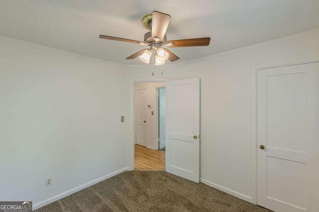 496 Radar Drive, Hapeville, GA 30354