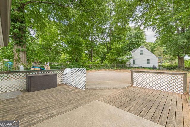 496 Radar Drive, Hapeville, GA 30354
