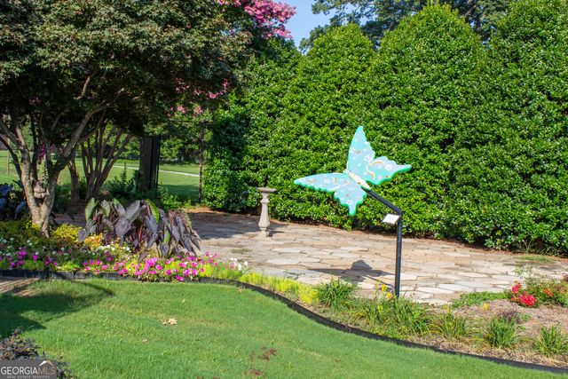 496 Radar Drive, Hapeville, GA 30354