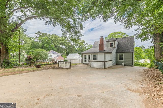 496 Radar Drive, Hapeville, GA 30354