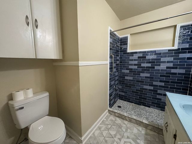 131 DANNY CLAY DR, San Antonio, TX 78228