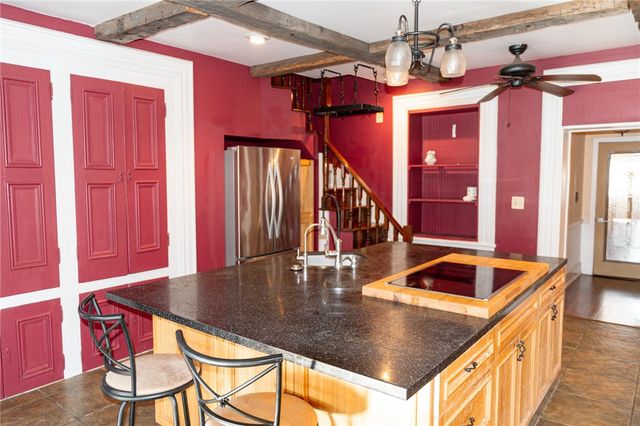 262 Durst Rd, Penn Twp, PA 15642