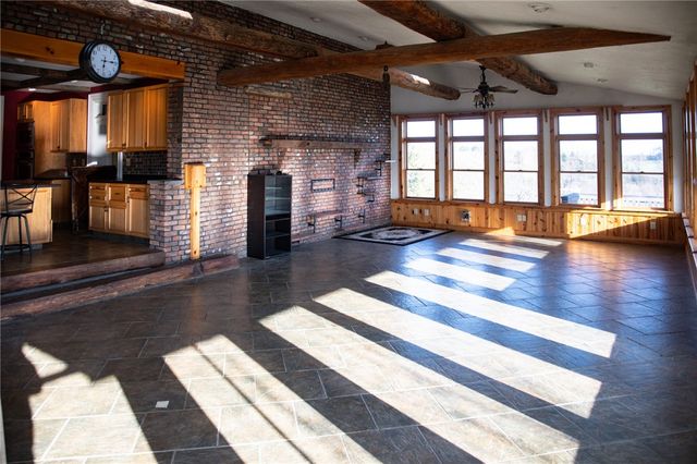 262 Durst Rd, Penn Twp, PA 15642