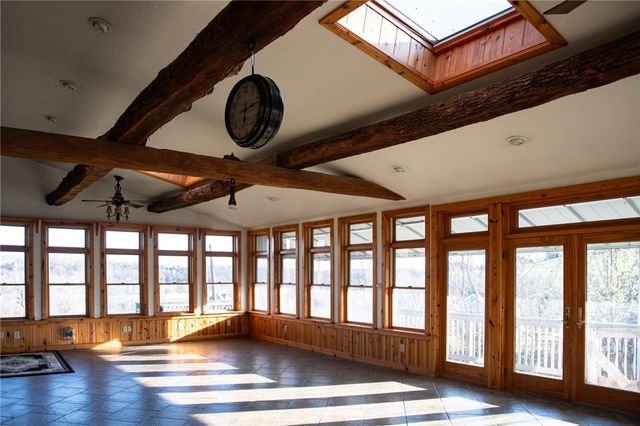 262 Durst Rd, Penn Twp, PA 15642