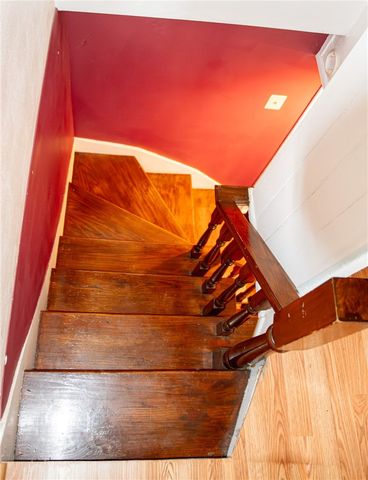 262 Durst Rd, Penn Twp, PA 15642