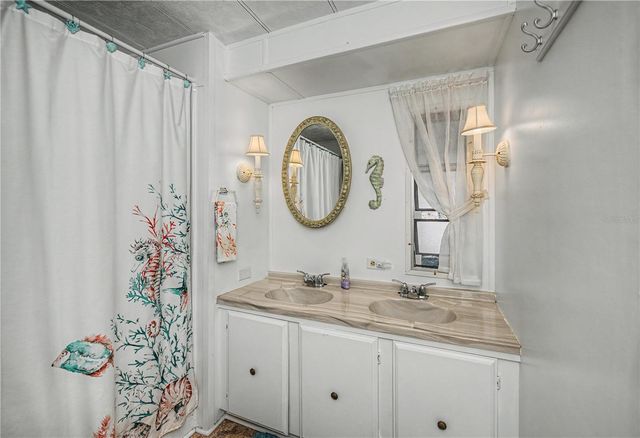 108 W MARLAND COURT, Nokomis, FL 34275