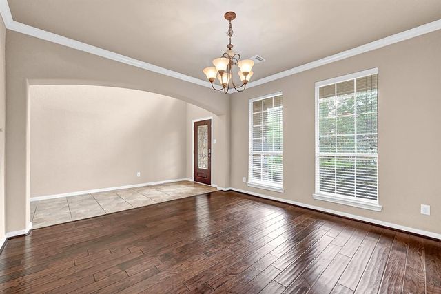 130 S Vershire Circle, The Woodlands, TX 77354