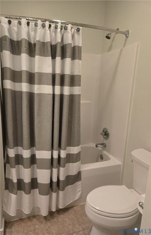 11728 Village Garden Dr, Chester, VA 23831