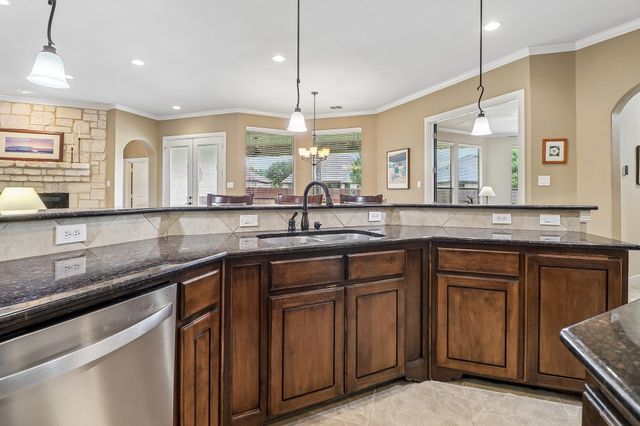 7209 Hill Country Court, Midlothian, TX 76065