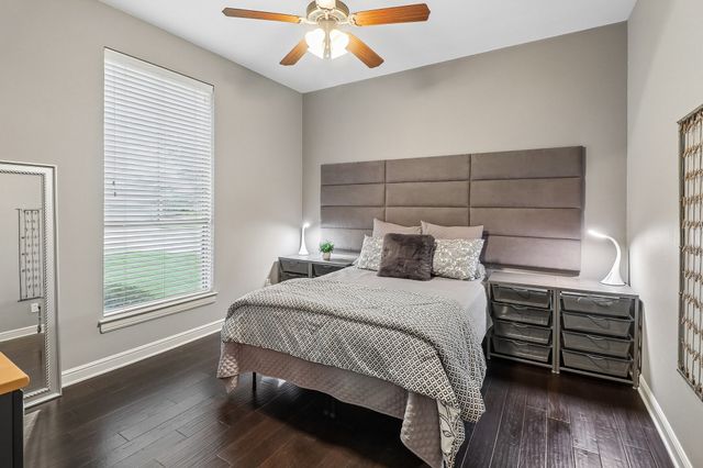 7209 Hill Country Court, Midlothian, TX 76065