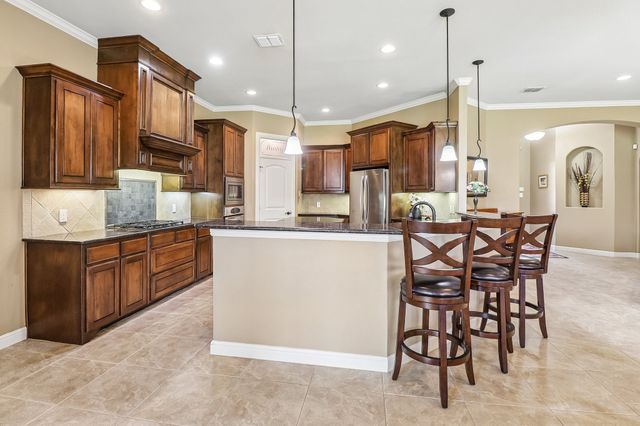 7209 Hill Country Court, Midlothian, TX 76065