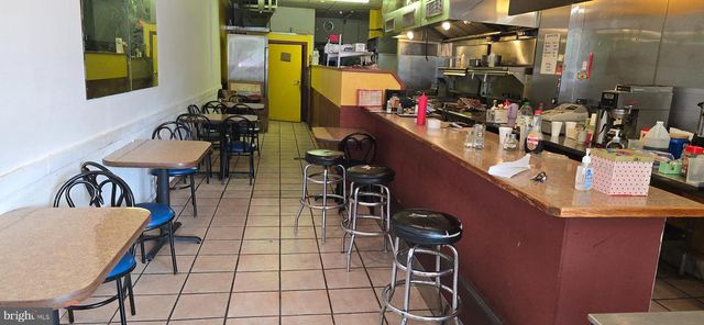 6003 N 5TH ST, Philadelphia, PA 19120