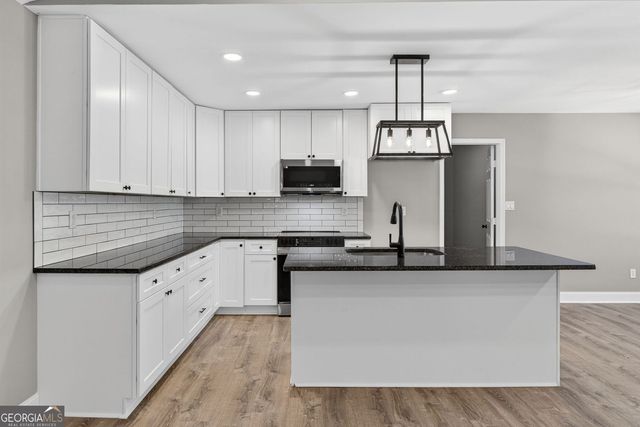 7749 Bromley Court, Jonesboro, GA 30236