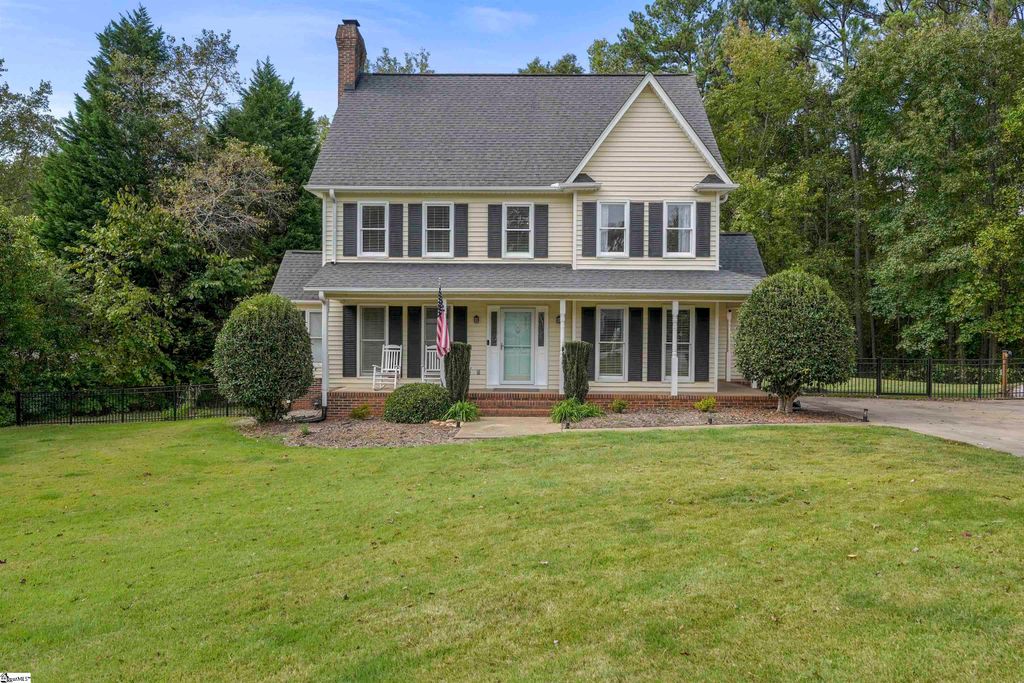 901 Huntington Road, Easley, SC 29642