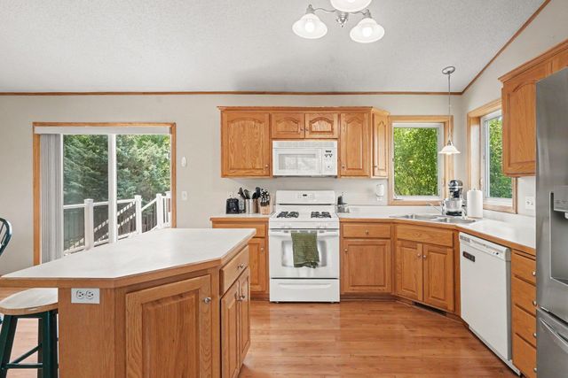 7643 385th Street, North Branch, MN 55056